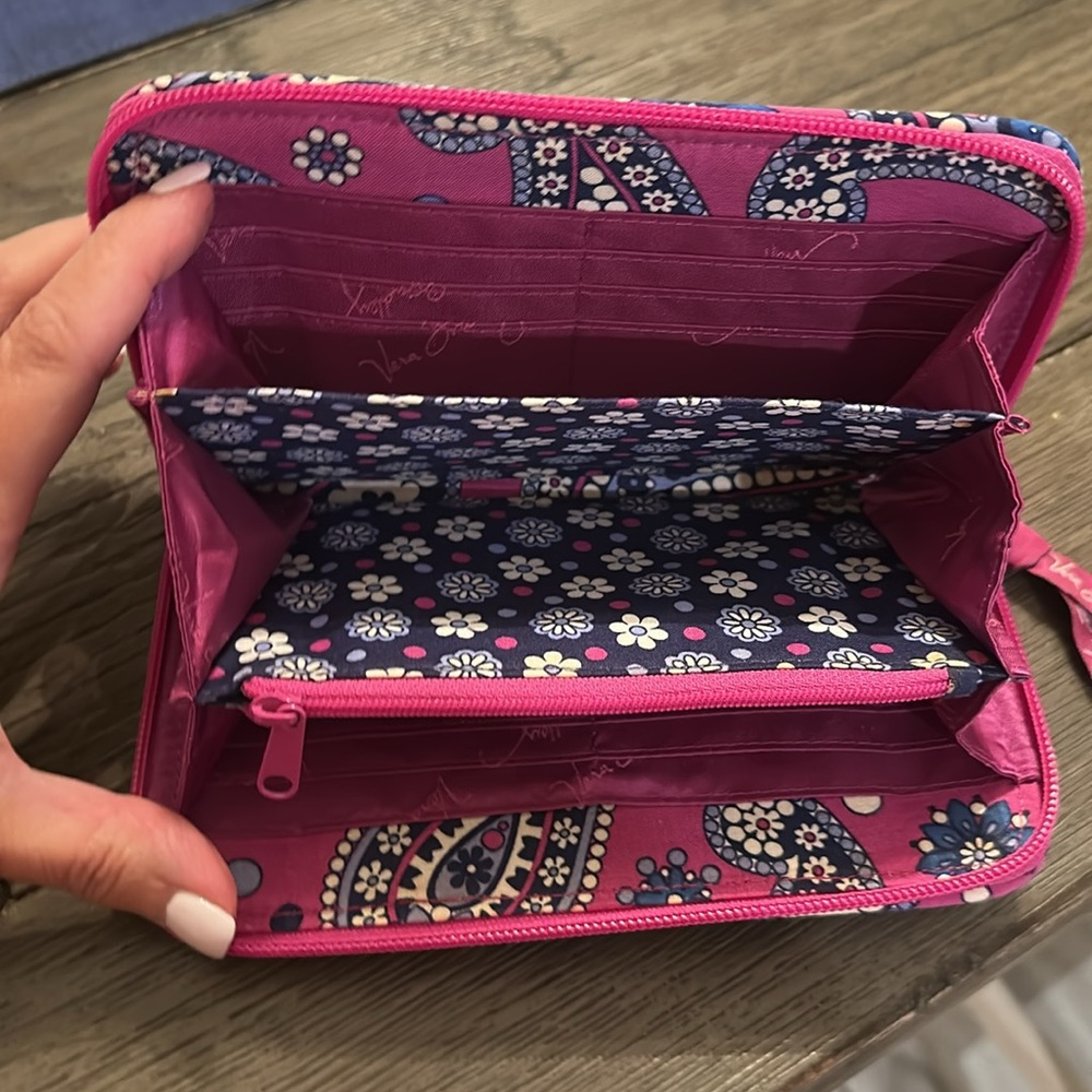 Vera Bradley Pink and Blue Paisley Wristlet - Picture 3 of 7